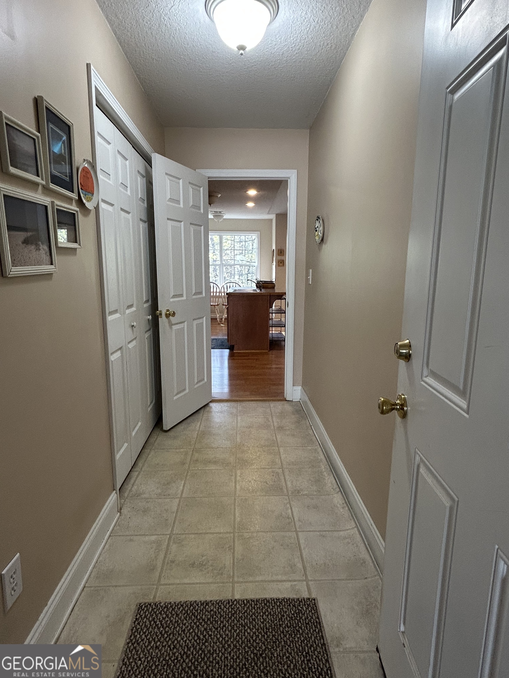 Clarkesville, Georgia 30523, United States, 3 Bedrooms Bedrooms, ,2 BathroomsBathrooms,Residential,Active,107017