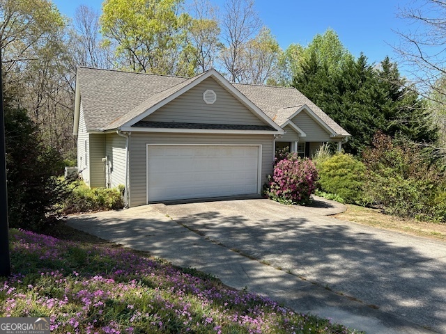 Clarkesville, Georgia 30523, United States, 3 Bedrooms Bedrooms, ,2 BathroomsBathrooms,Residential,Active,107017