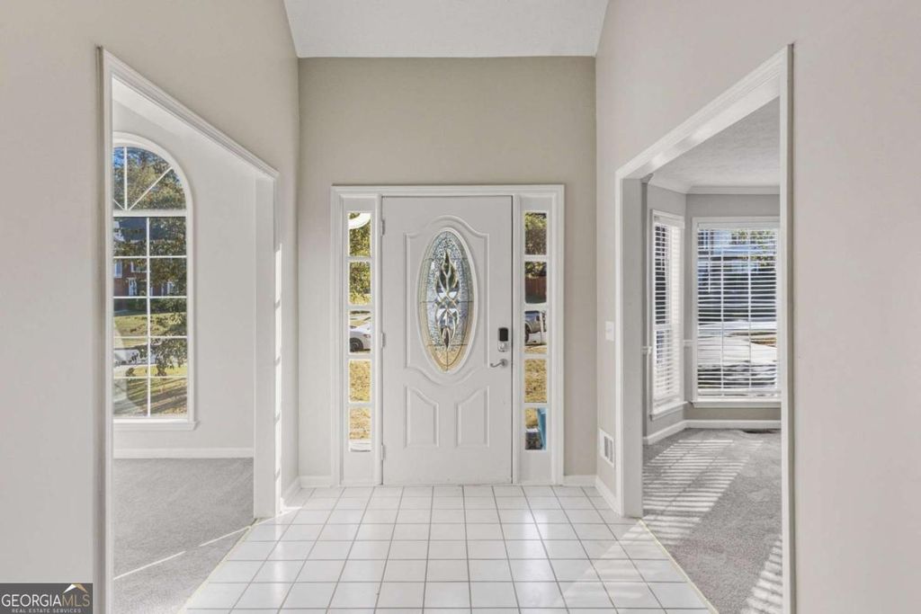 Photo of 715 Welford Road, Suwanee, GA 30024 (MLS # 10725874)