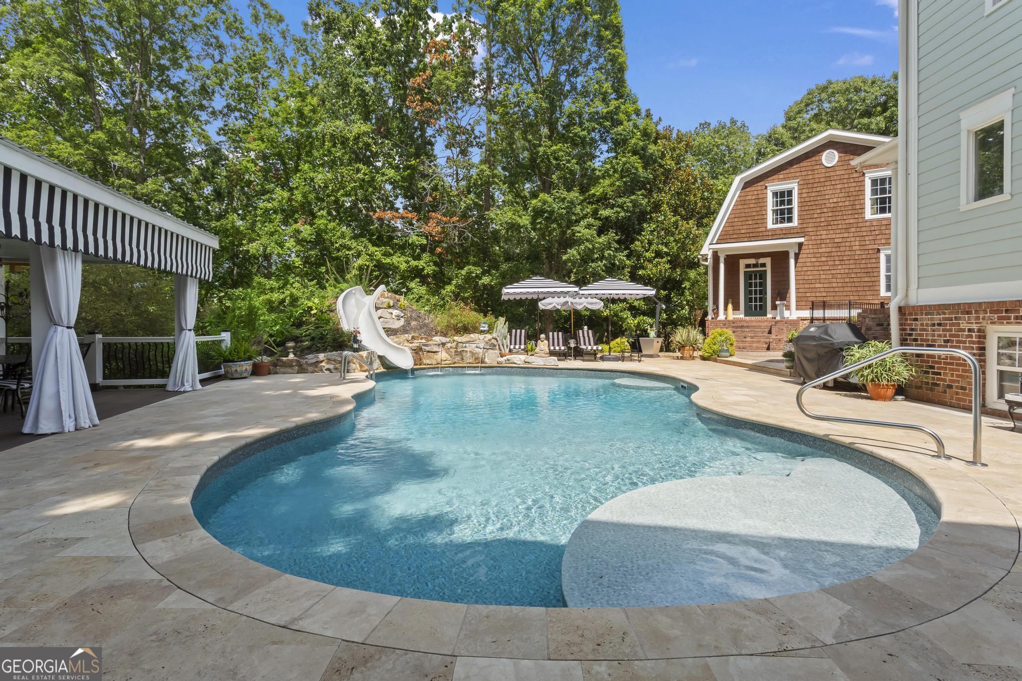 285 Old Hornage RD