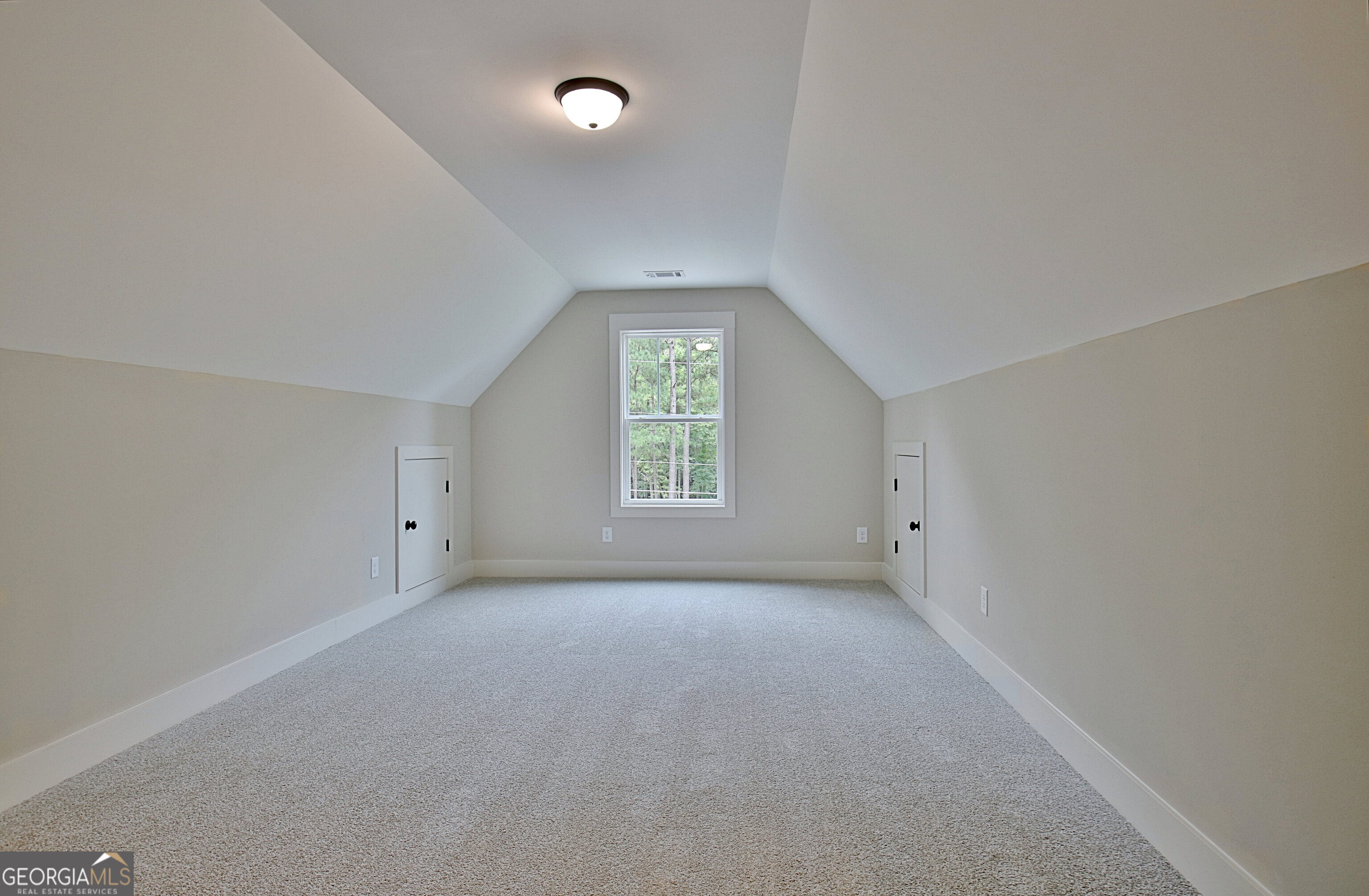 Grantville, Georgia 30220, United States, 4 Bedrooms Bedrooms, ,4 BathroomsBathrooms,Residential,Active,47827