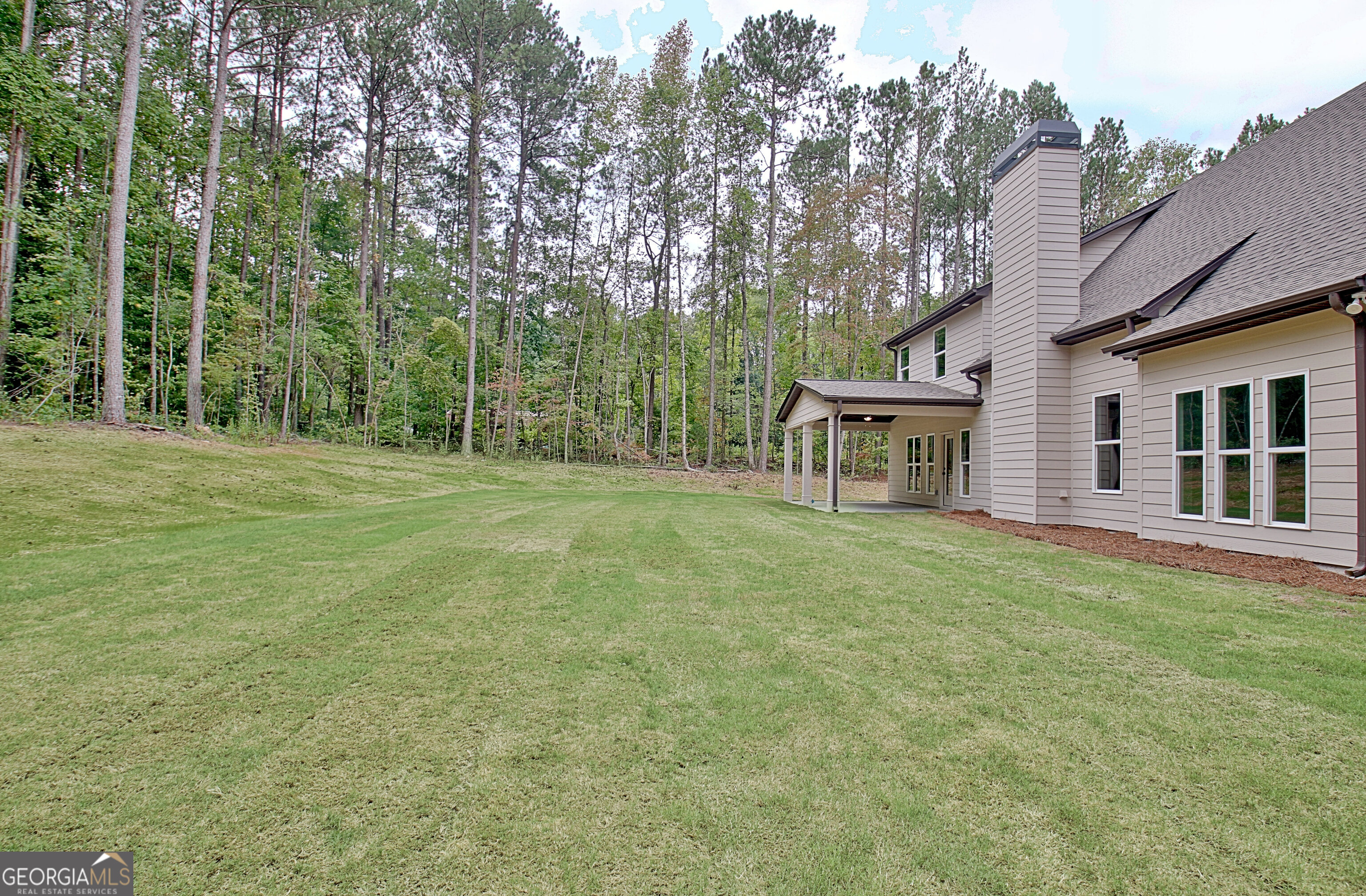 Grantville, Georgia 30220, United States, 4 Bedrooms Bedrooms, ,4 BathroomsBathrooms,Residential,Active,47827