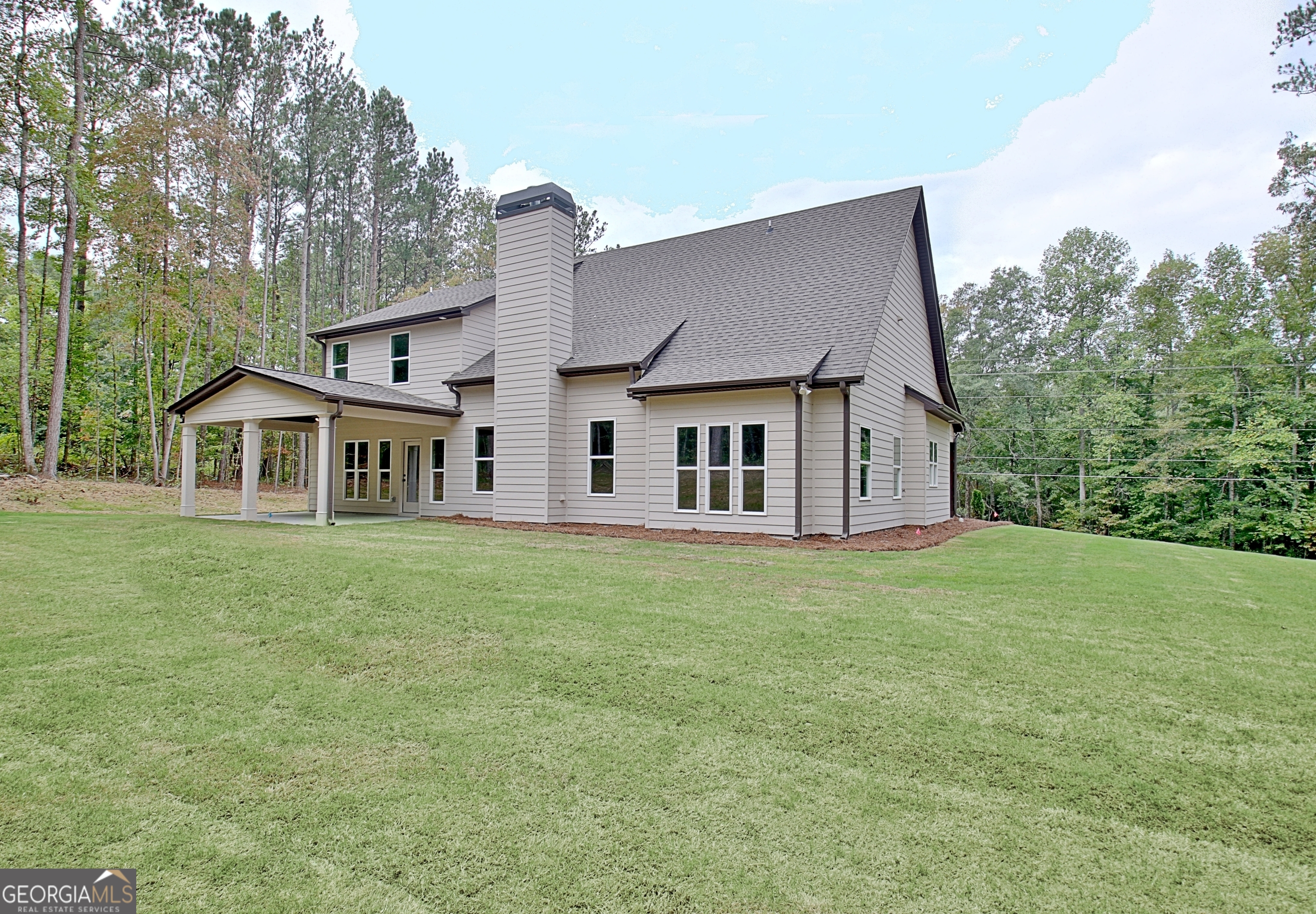 Grantville, Georgia 30220, United States, 4 Bedrooms Bedrooms, ,4 BathroomsBathrooms,Residential,Active,47827