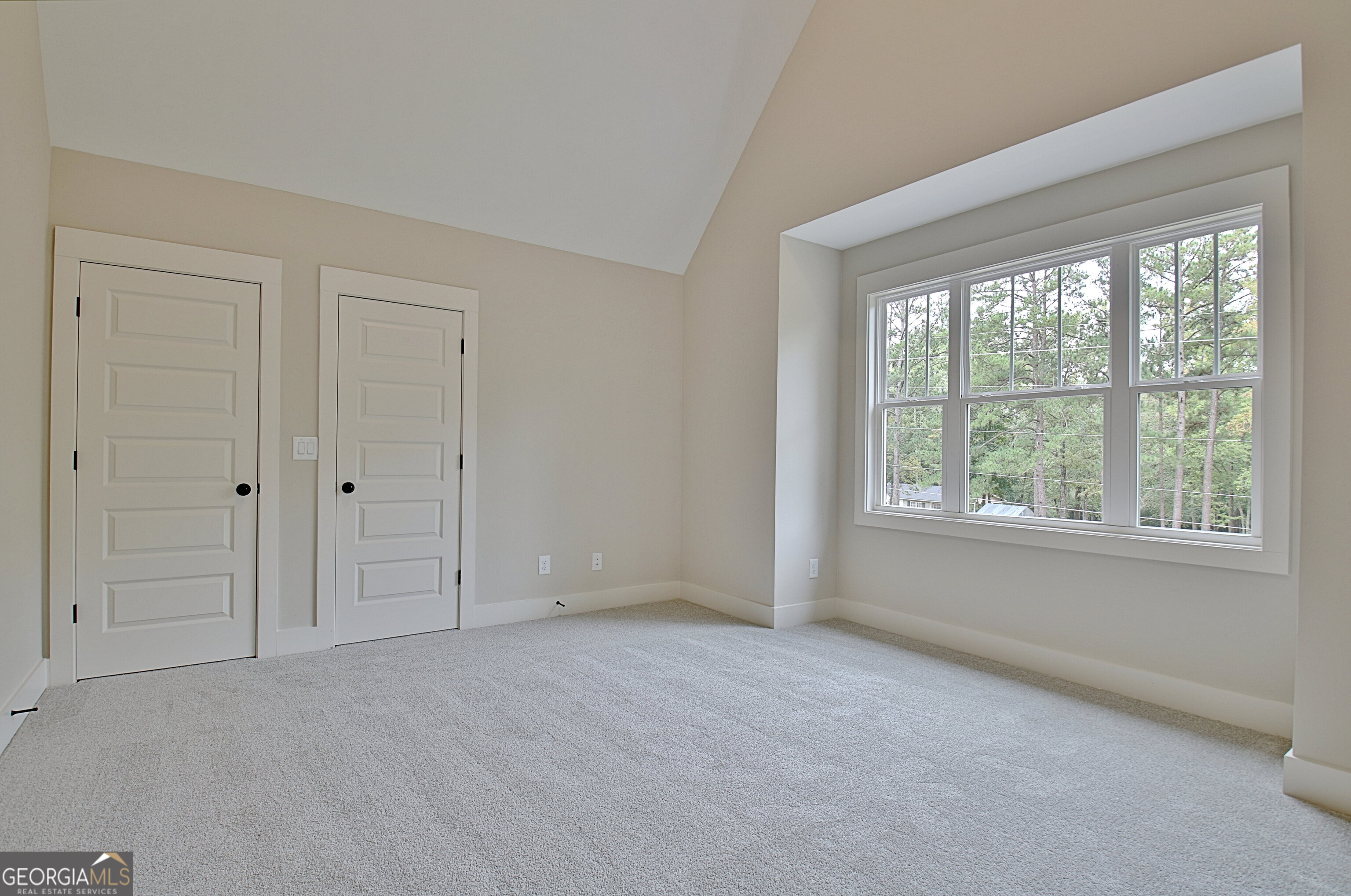 Grantville, Georgia 30220, United States, 4 Bedrooms Bedrooms, ,4 BathroomsBathrooms,Residential,Active,47827