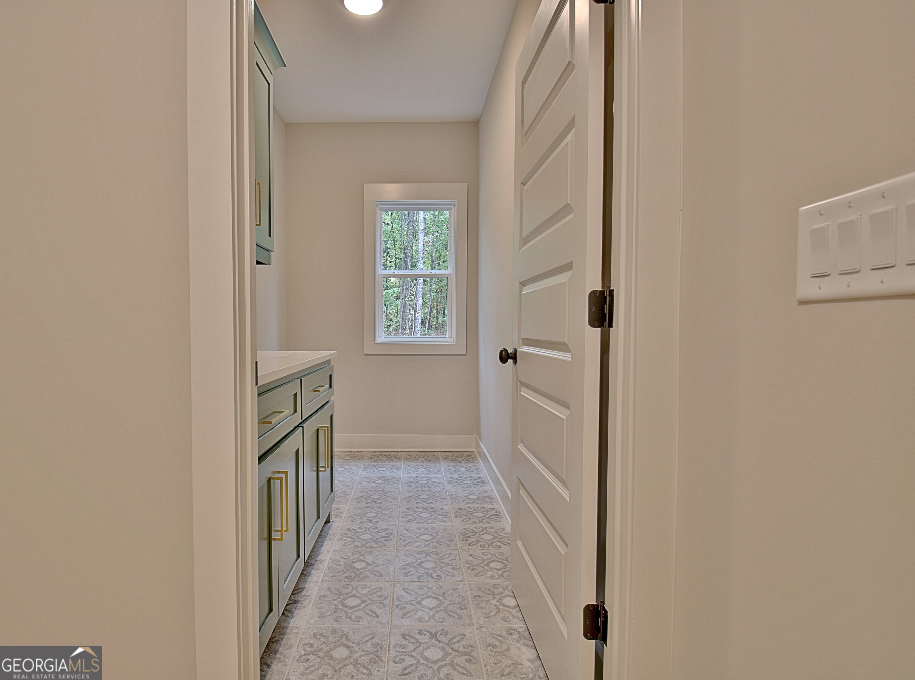 Grantville, Georgia 30220, United States, 4 Bedrooms Bedrooms, ,4 BathroomsBathrooms,Residential,Active,47827