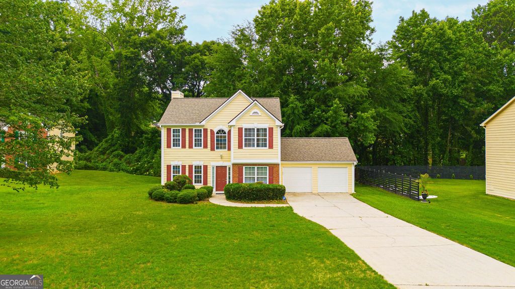 Photo of 380 Birchmere, Atlanta, GA 30313 (MLS # 10776312)