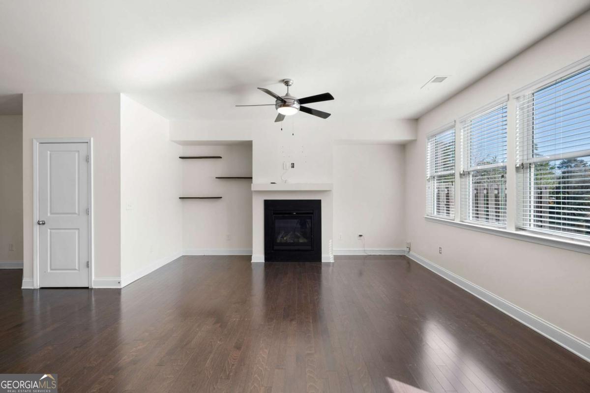 Overton Place - Residential Lease