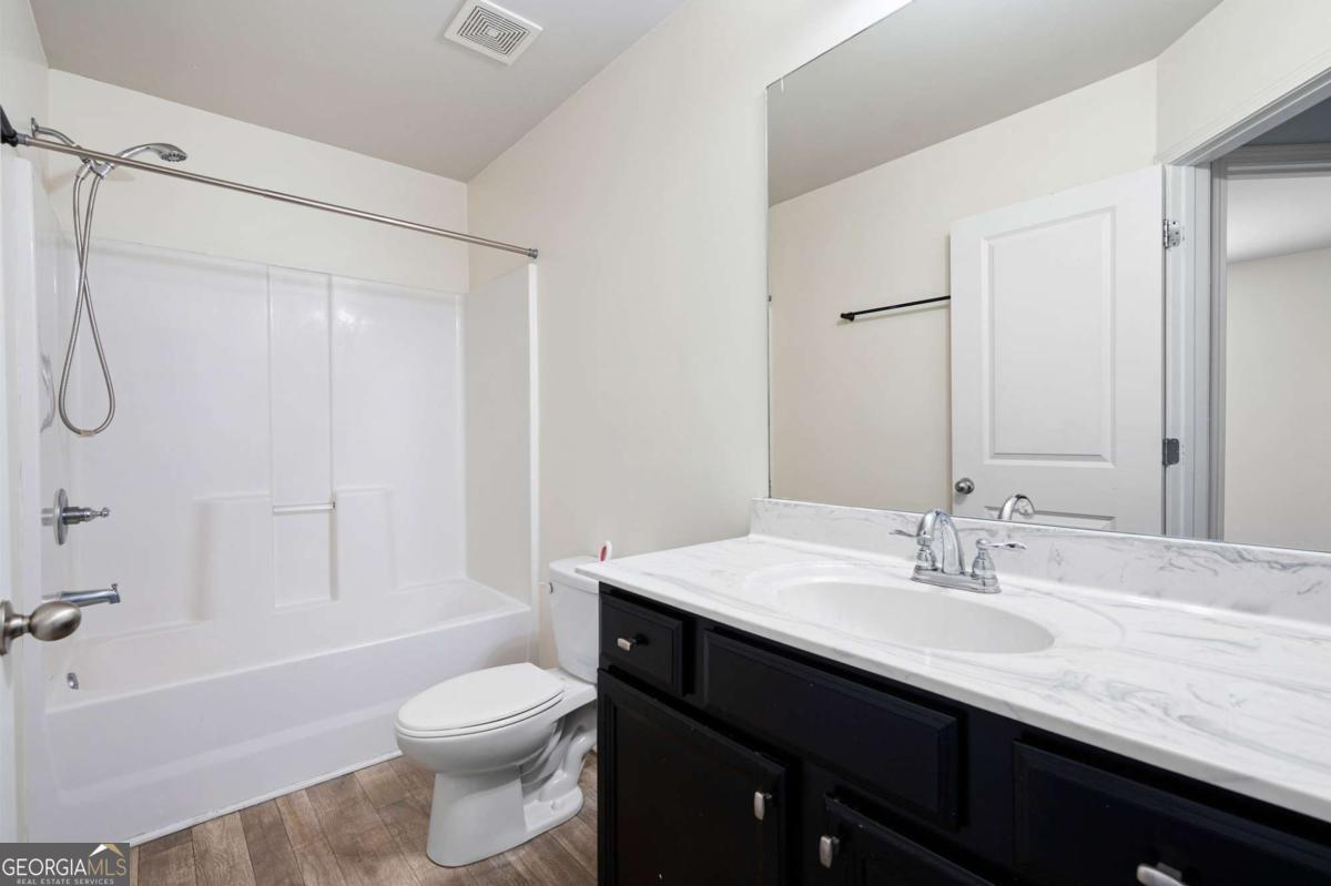 Overton Place - Residential Lease