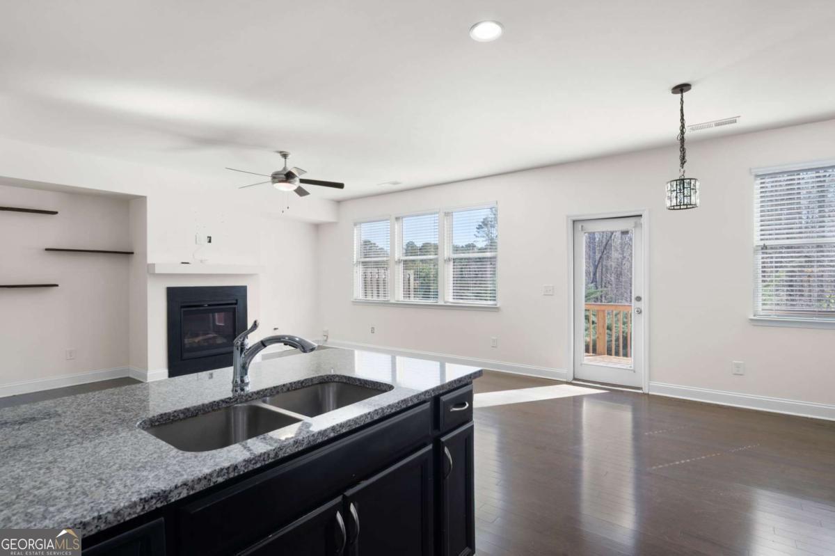 Overton Place - Residential Lease