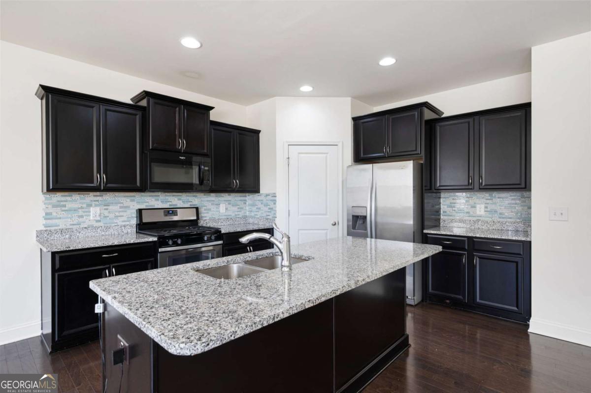 Overton Place - Residential Lease