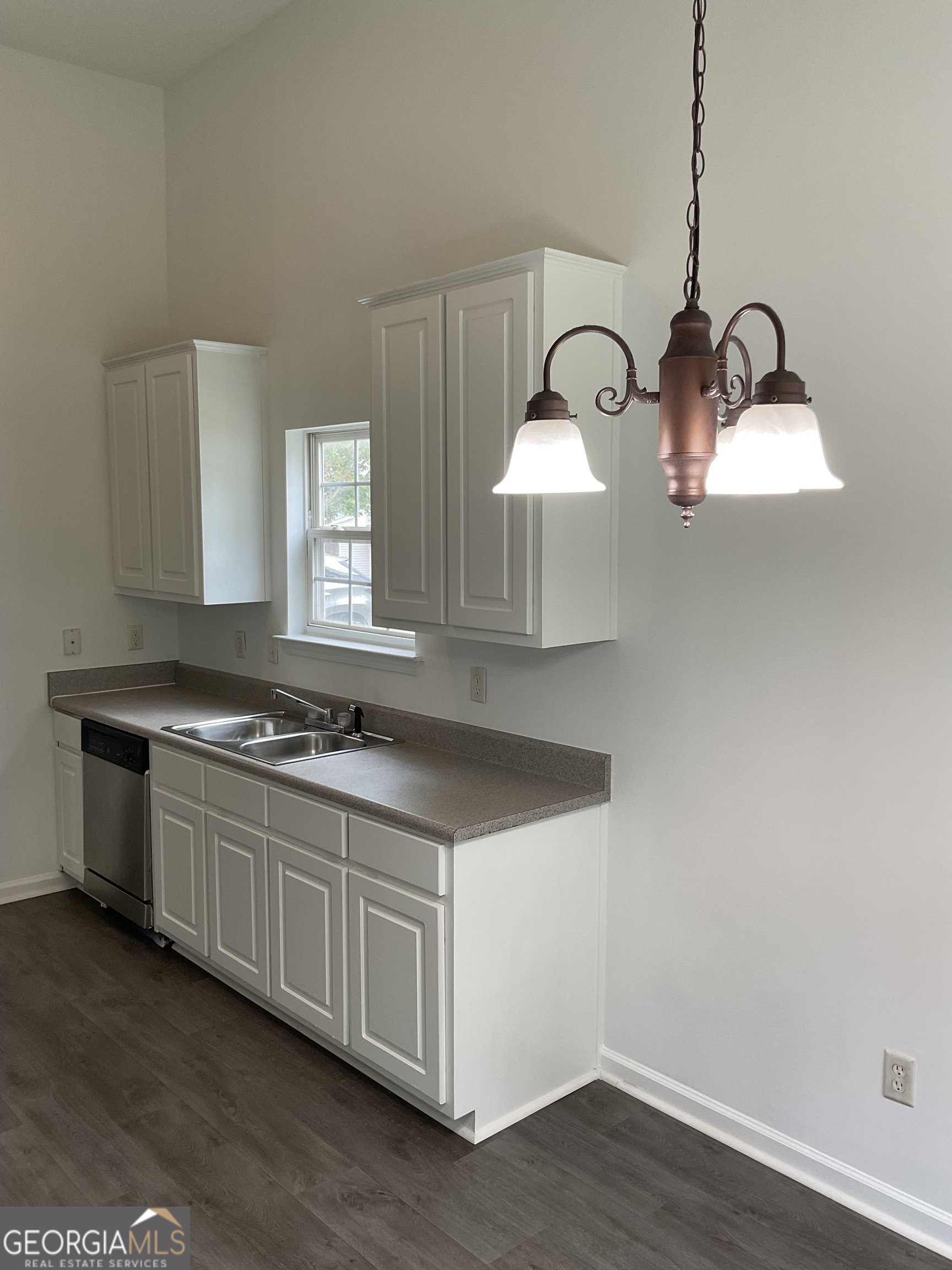 Creekside - Residential