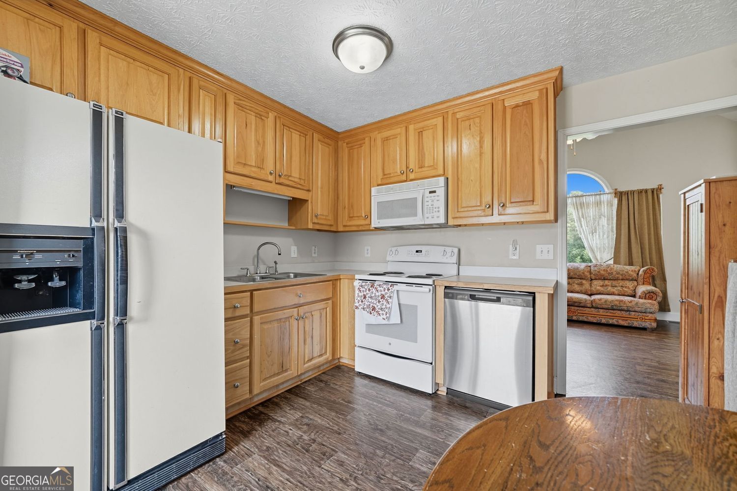 Saddle Ridge - Residential