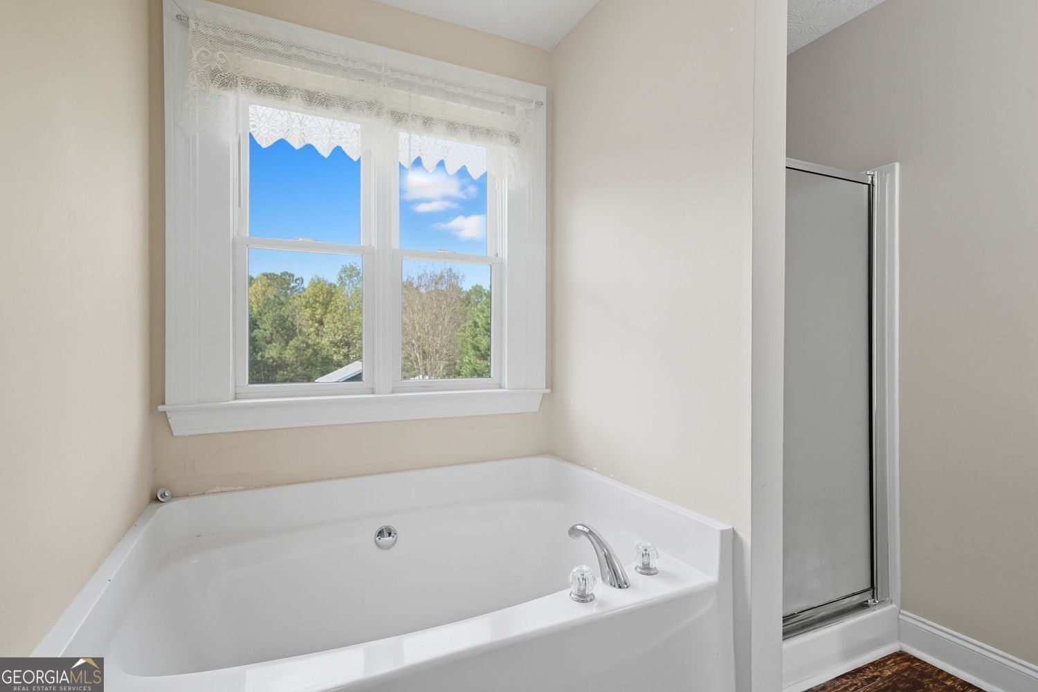 Saddle Ridge - Residential