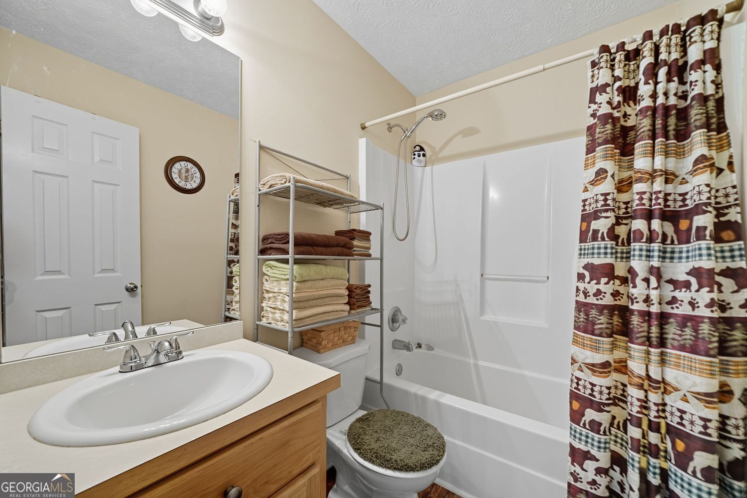 Saddle Ridge - Residential