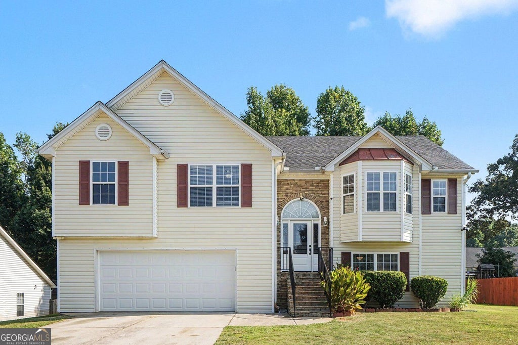 Photo of 524 Martin Forest Lane SE, Lawrenceville, GA 30045 (MLS # 10843262)