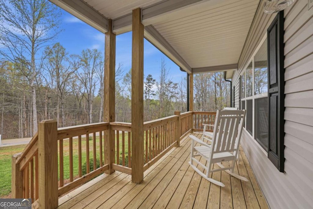 Photo of 400 Garrett Road, Demorest, GA 30535 (MLS # 10722551)