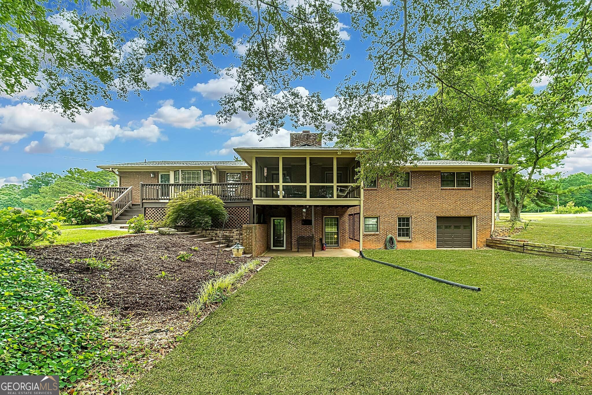 165 Russell Braden RD