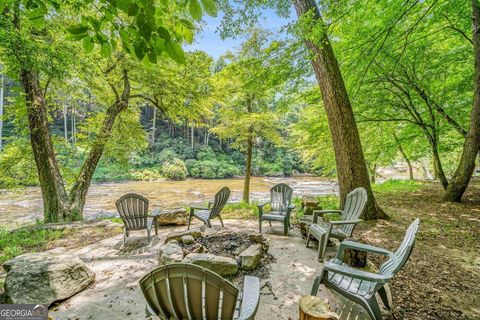 A home in Ellijay