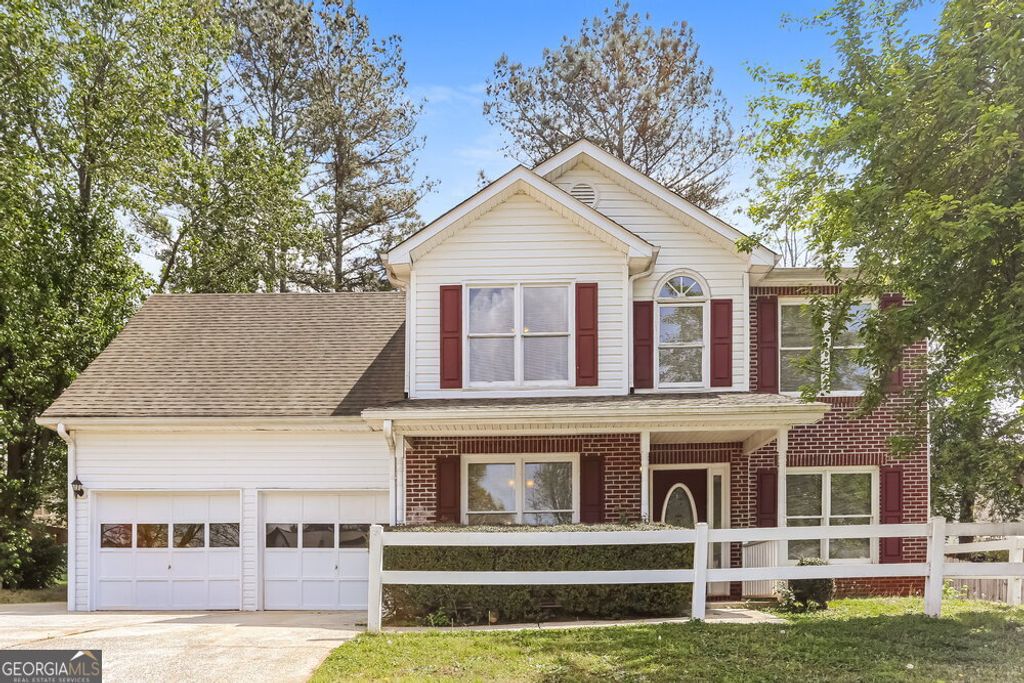 Photo of 460 Heathgate Drive, Lawrenceville, GA 30044 (MLS # 10735521)