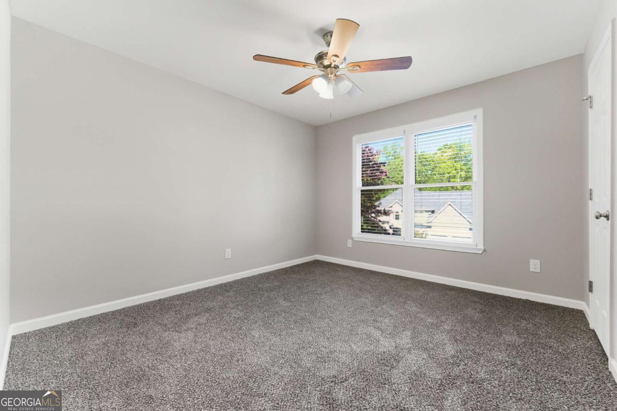 Towne Lake Hill West - Residential