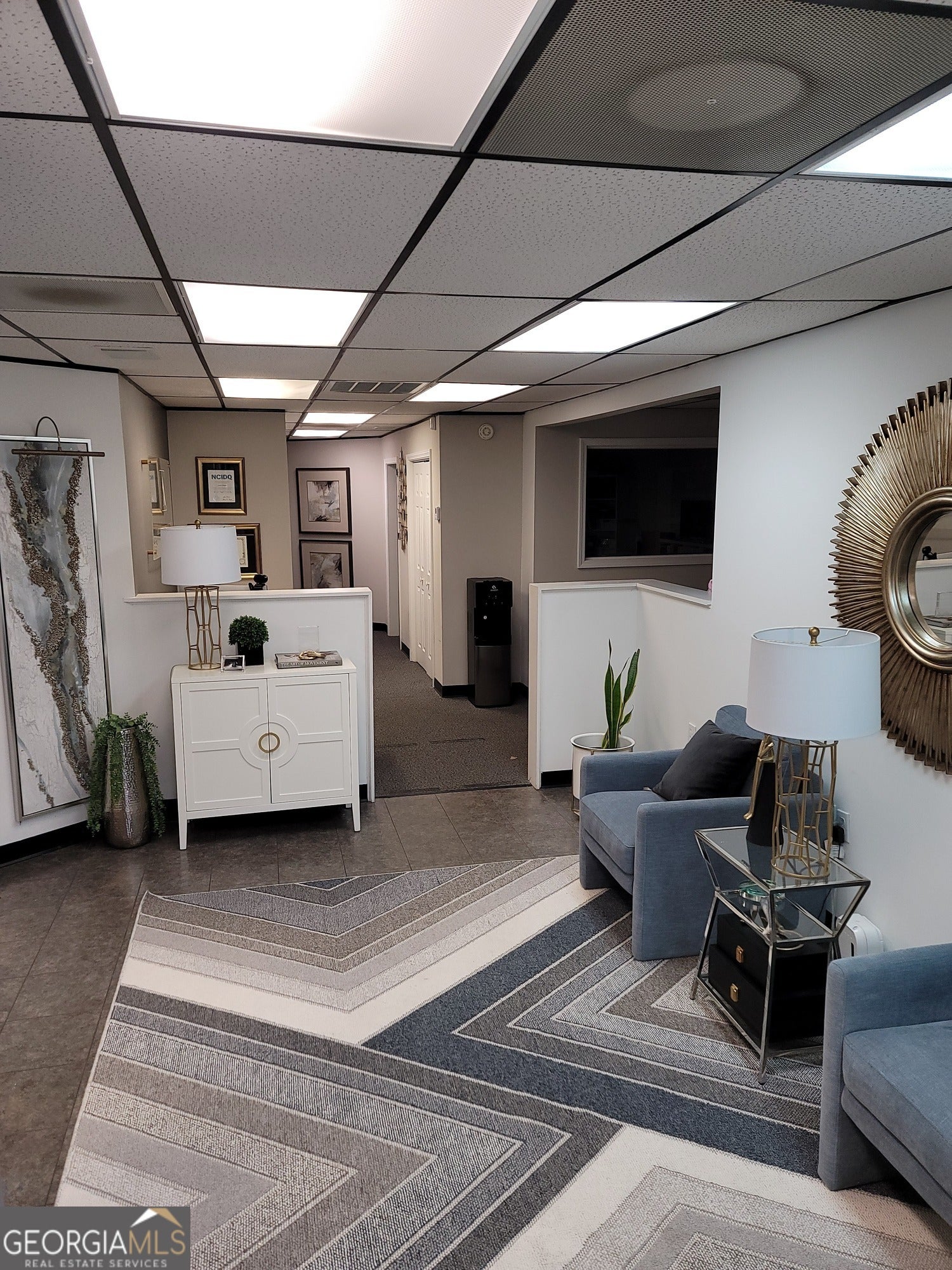 120 Commerce CIR