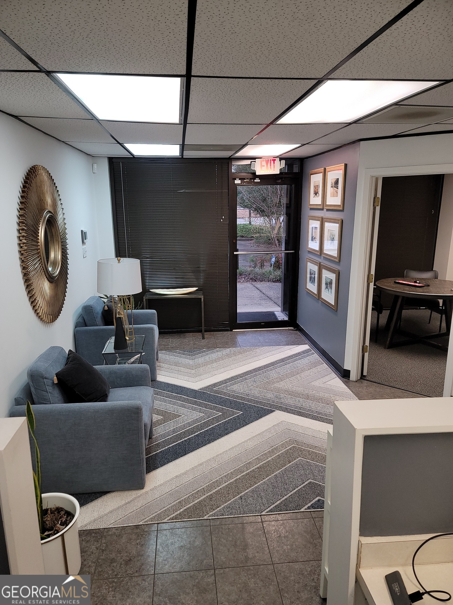 120 Commerce CIR
