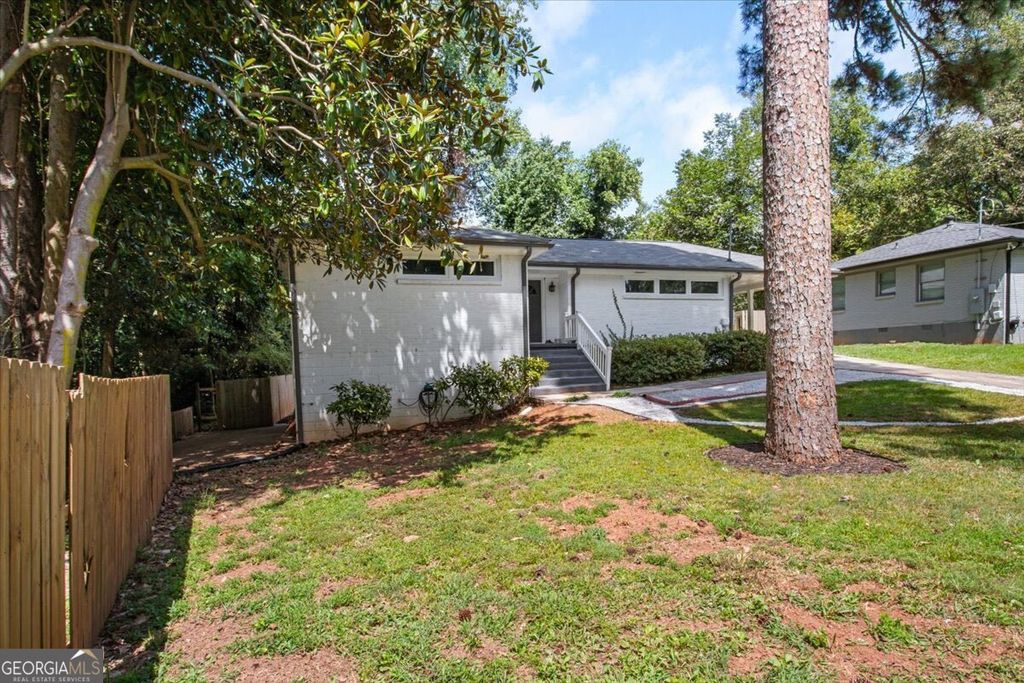 Photo of 2930 Belvedere Lane, Decatur, GA 30032 (MLS # 10696570)