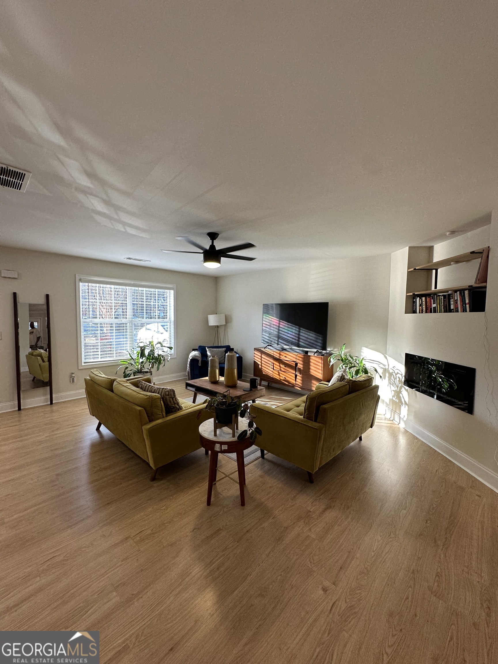 7050 Galloway PT