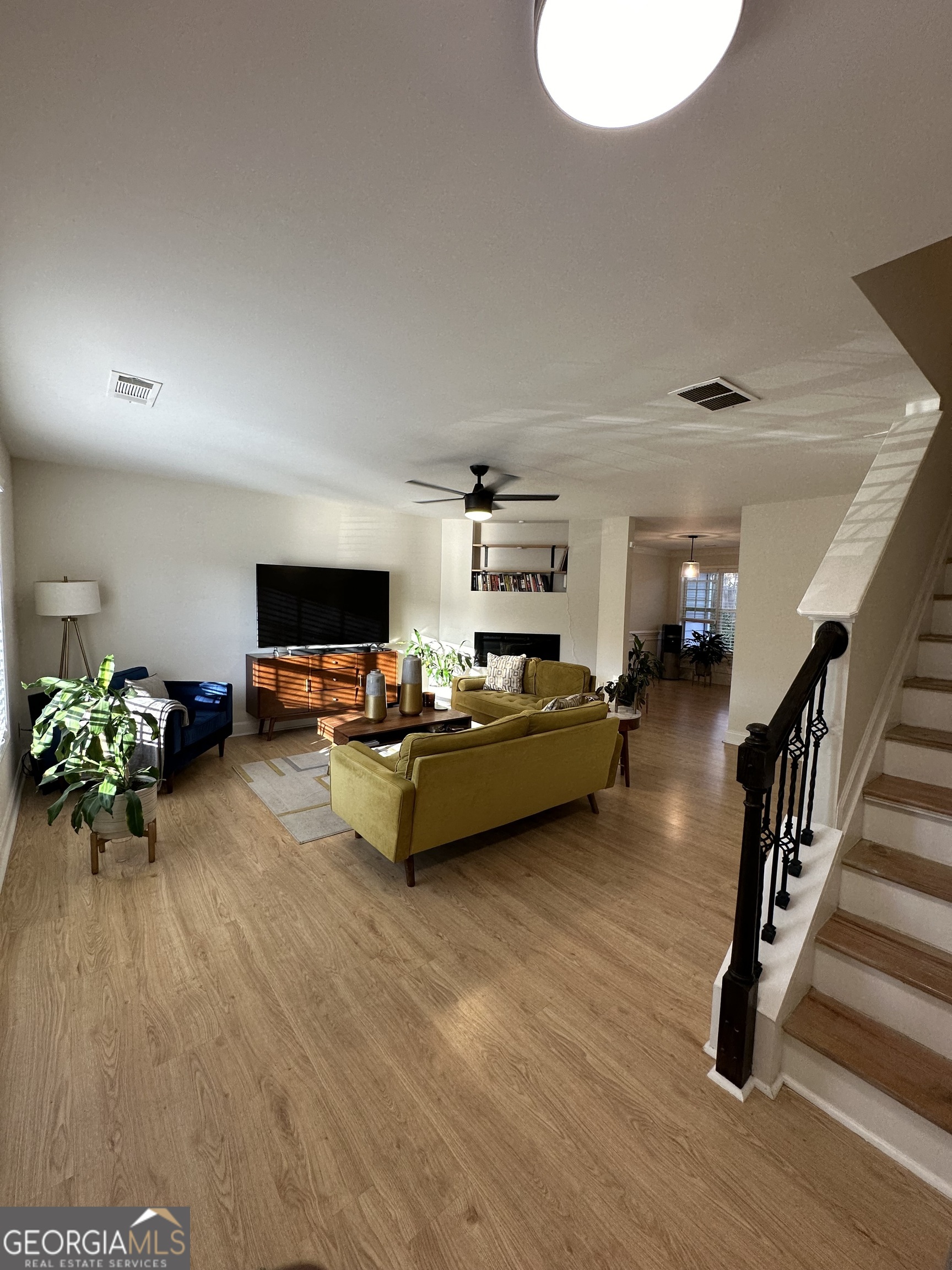 7050 Galloway PT
