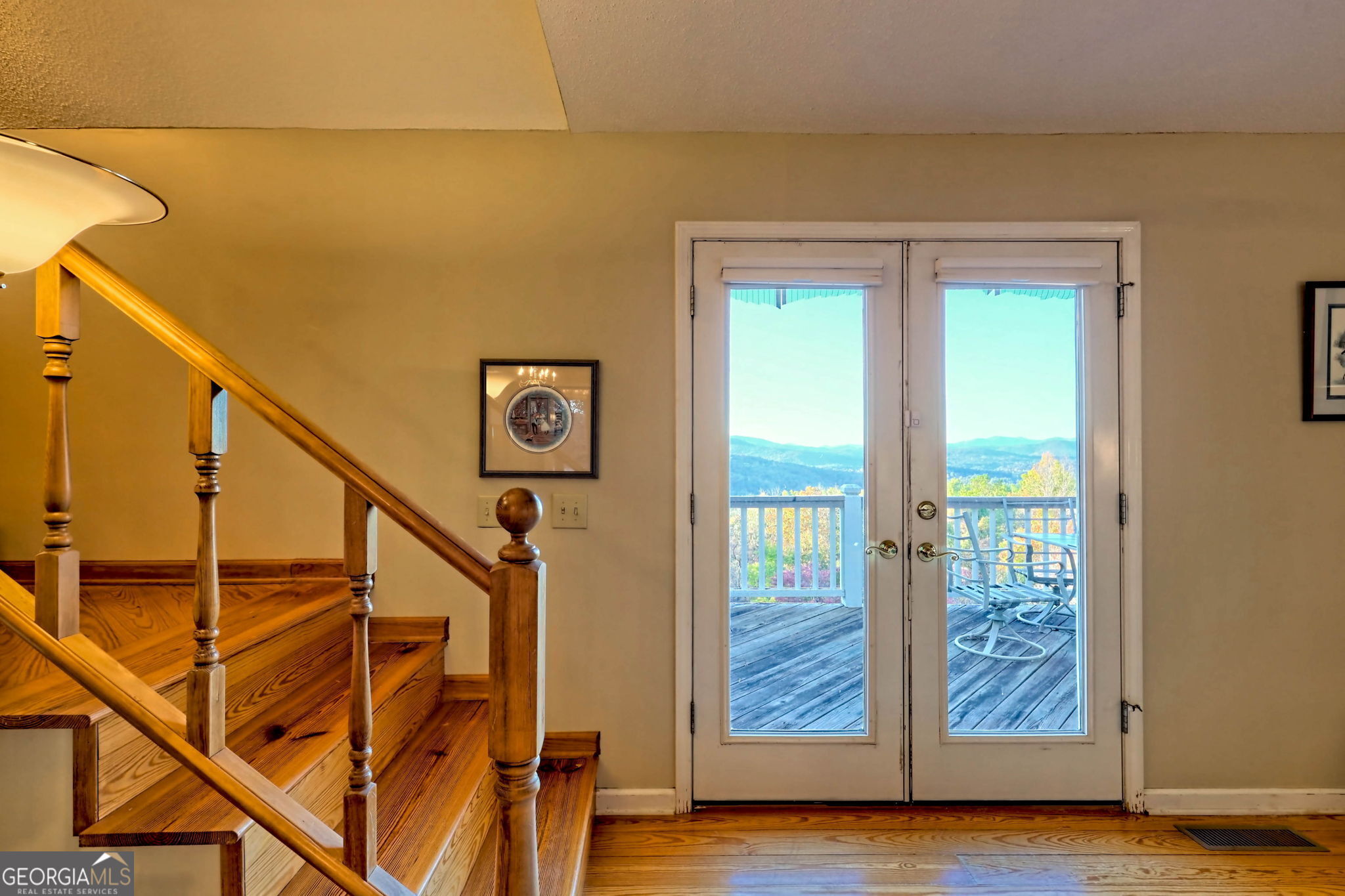 Laurel Ridge - Residential