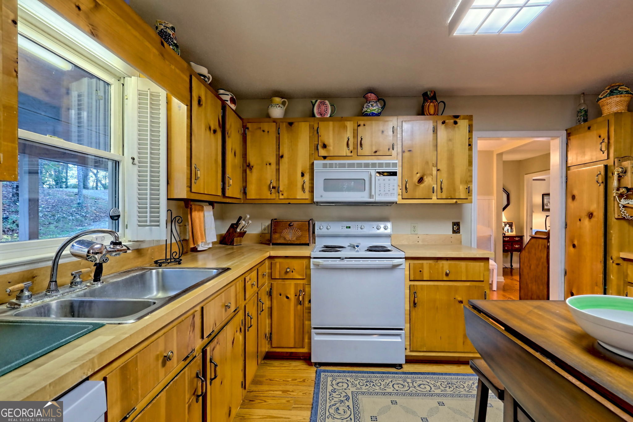 Laurel Ridge - Residential