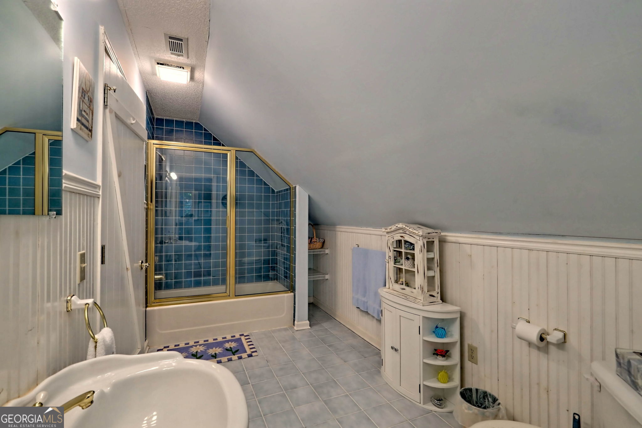 Laurel Ridge - Residential