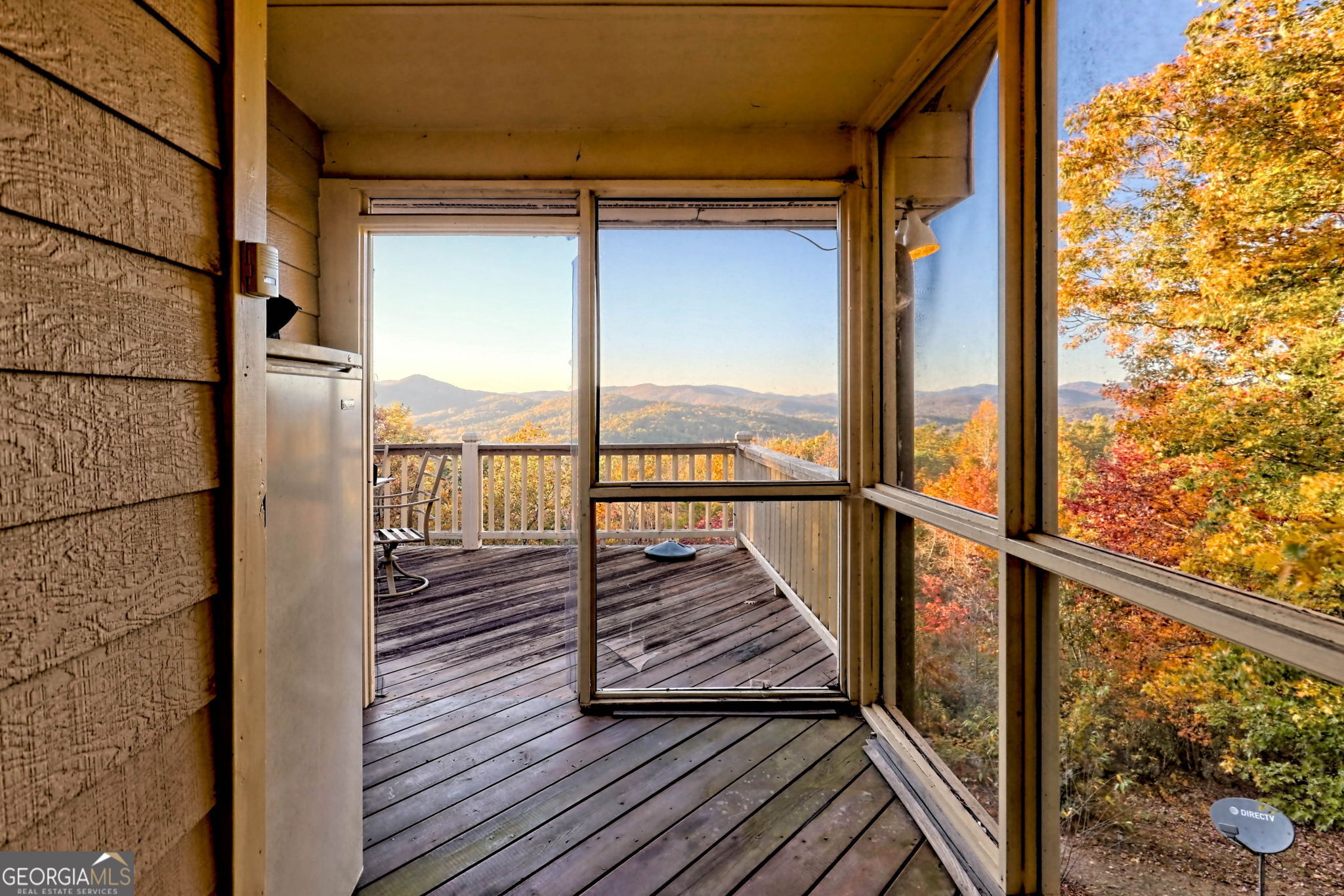 Laurel Ridge - Residential