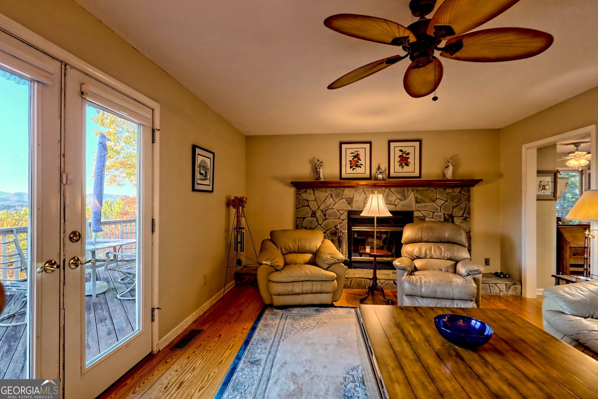 Laurel Ridge - Residential