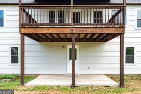 A home in Newnan