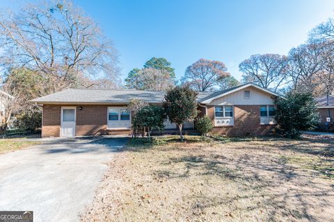 A home in Warner Robins