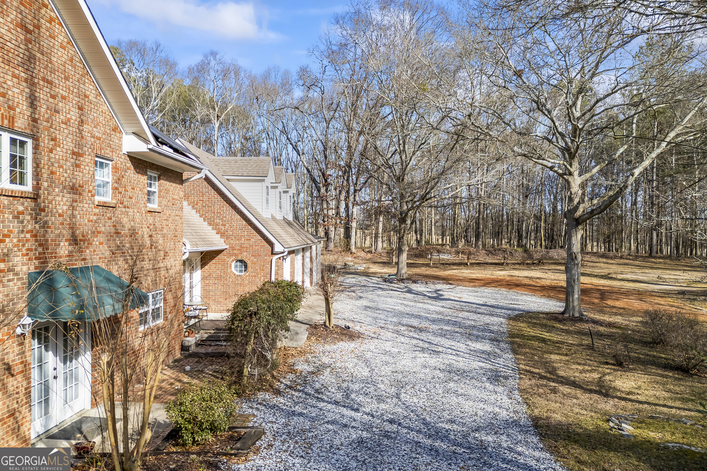 744 Cherokee Ridge RD