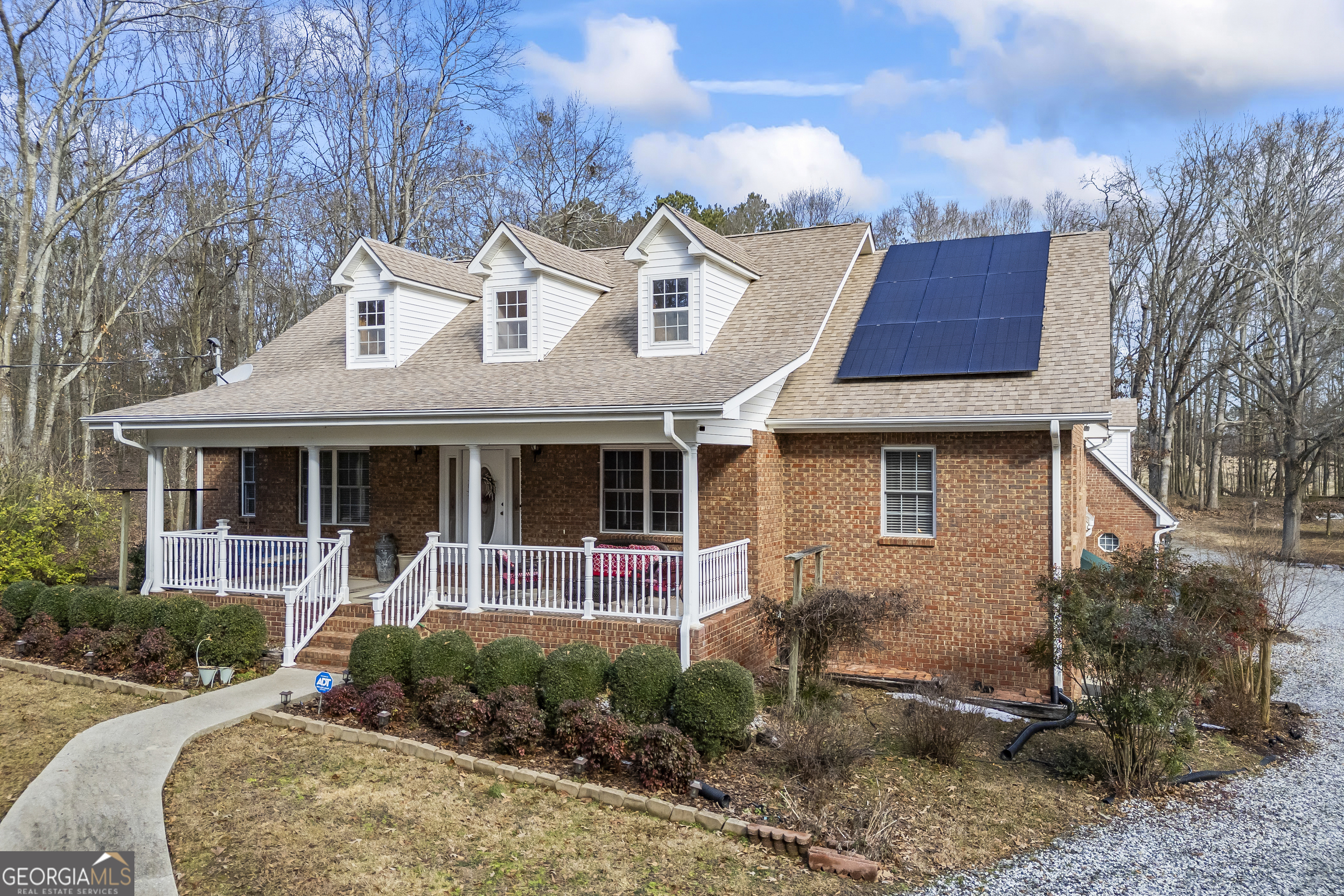 744 Cherokee Ridge RD