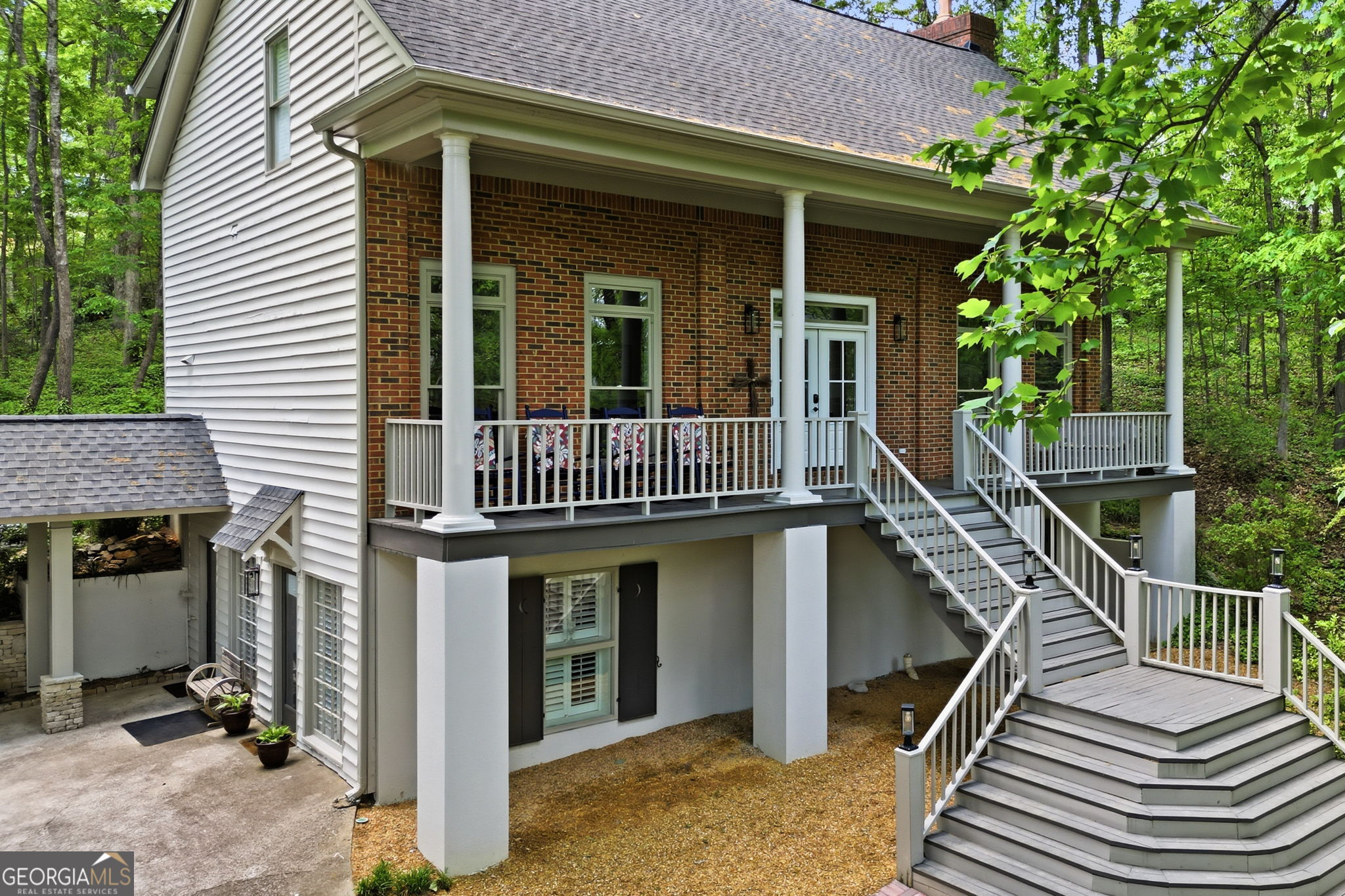 130 Farm Hill CIR