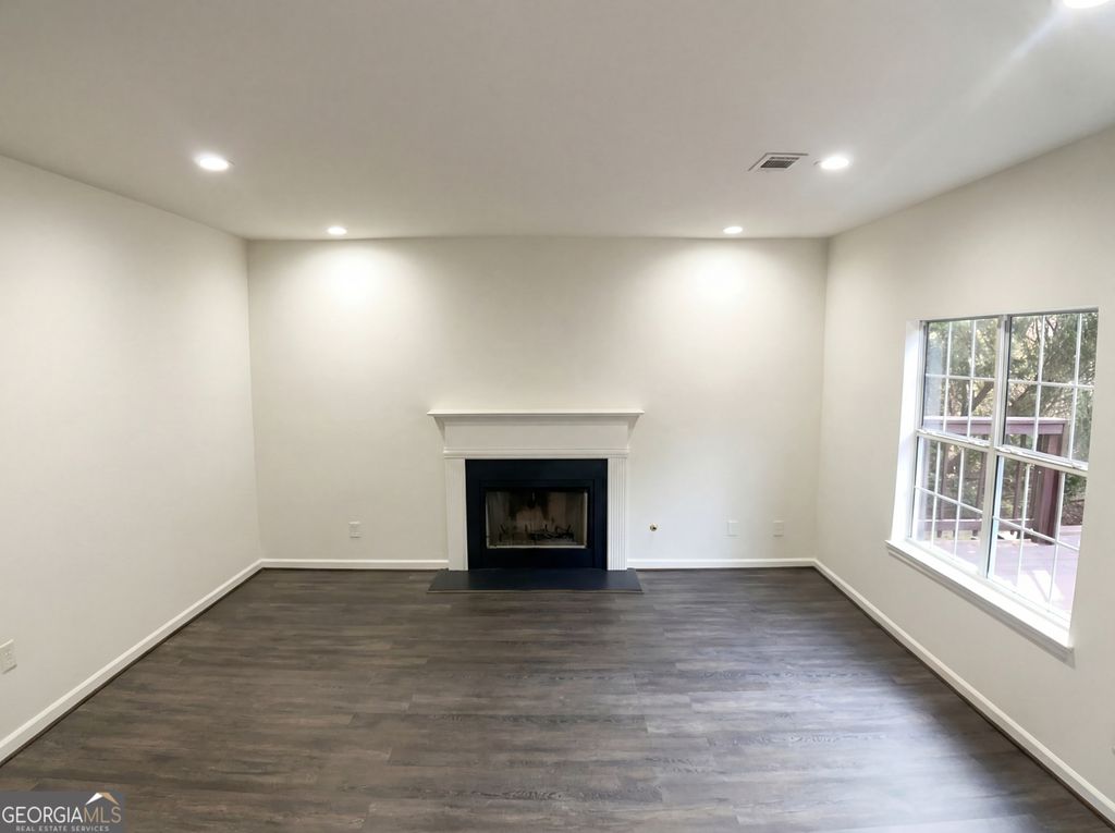 Photo of 716 Overlook Crest, Monroe, GA 30655 (MLS # 10684294)