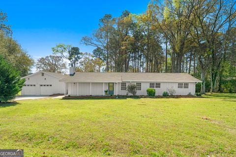 177 Lakeshore CIR Milledgeville GA 31061