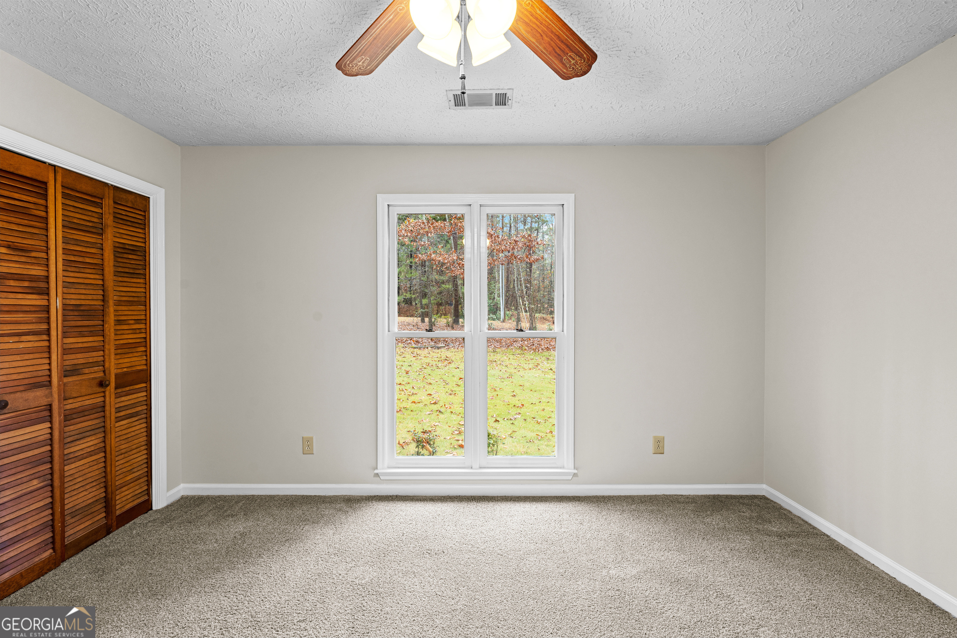 Fayetteville, Georgia 30215, United States, 3 Bedrooms Bedrooms, ,3 BathroomsBathrooms,Residential,Active,252132