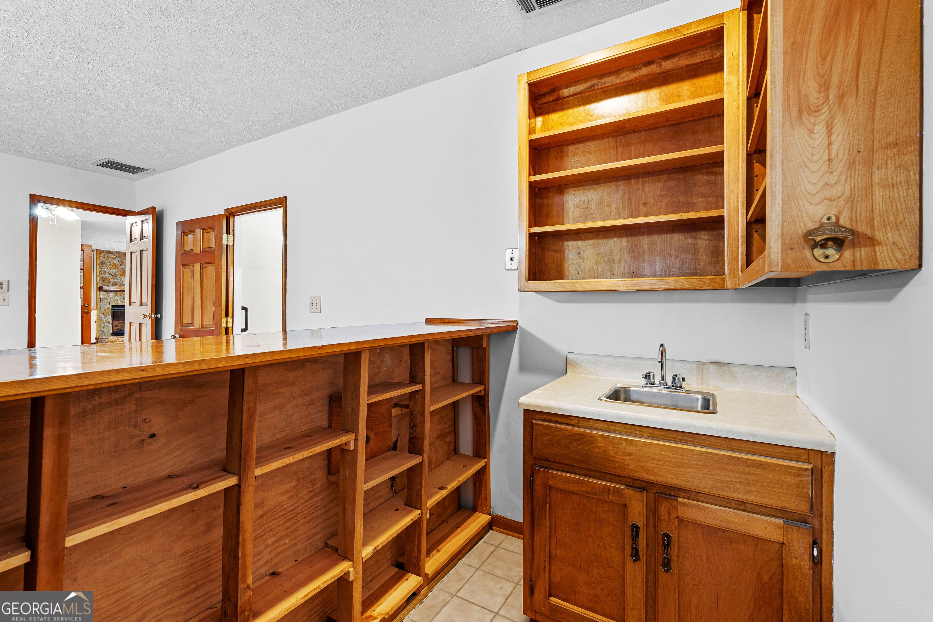 Fayetteville, Georgia 30215, United States, 3 Bedrooms Bedrooms, ,3 BathroomsBathrooms,Residential,Active,252132