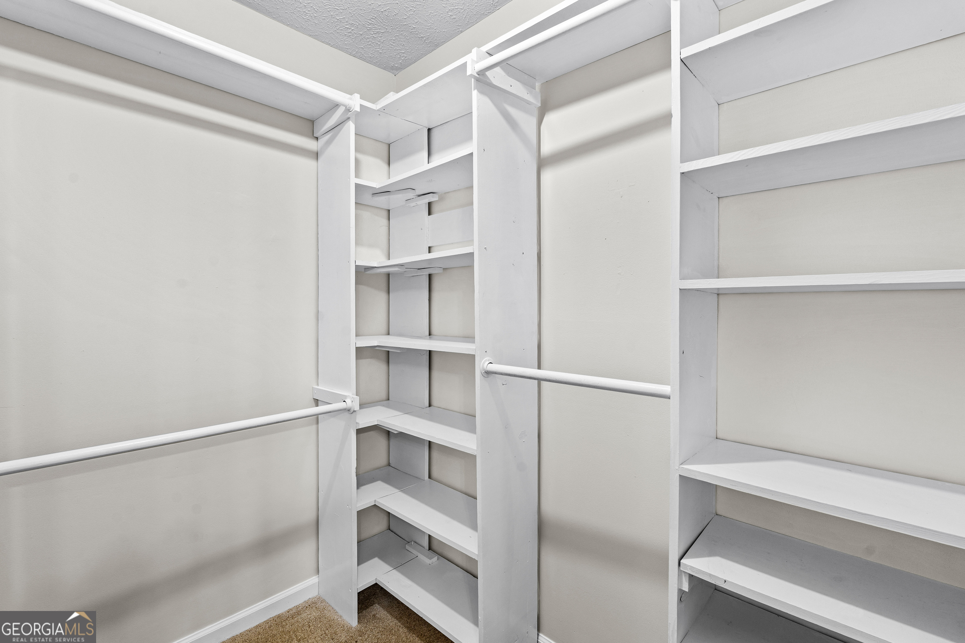 Fayetteville, Georgia 30215, United States, 3 Bedrooms Bedrooms, ,3 BathroomsBathrooms,Residential,Active,252132