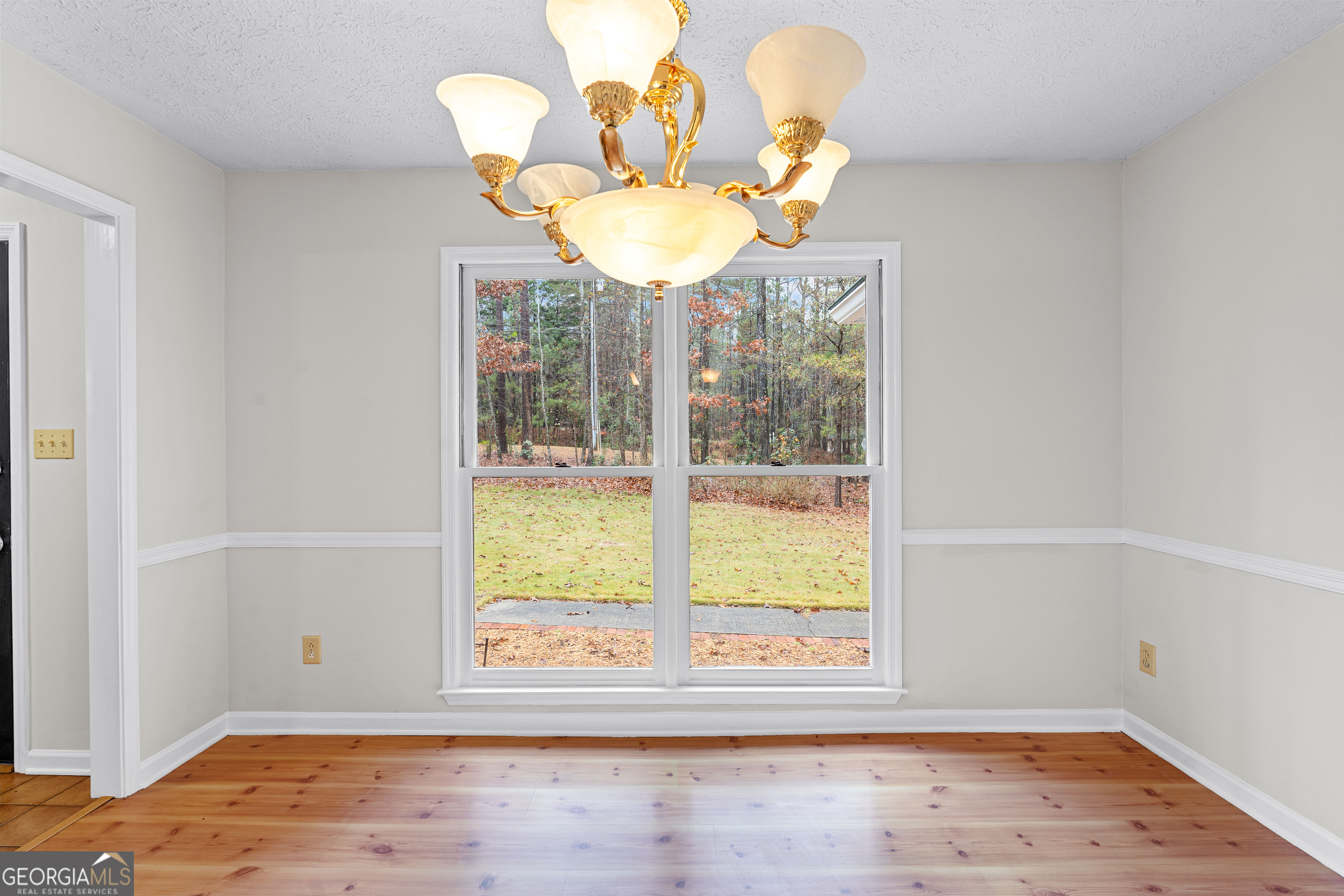 Fayetteville, Georgia 30215, United States, 3 Bedrooms Bedrooms, ,3 BathroomsBathrooms,Residential,Active,252132