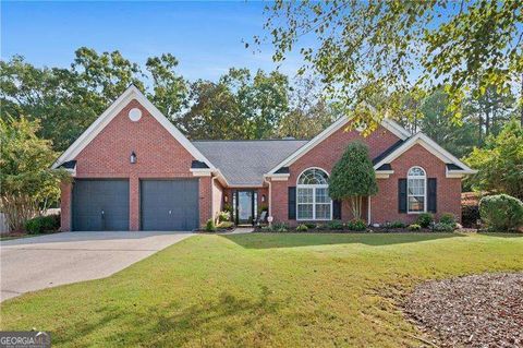 272 Kades Cove DR Dallas GA 30132