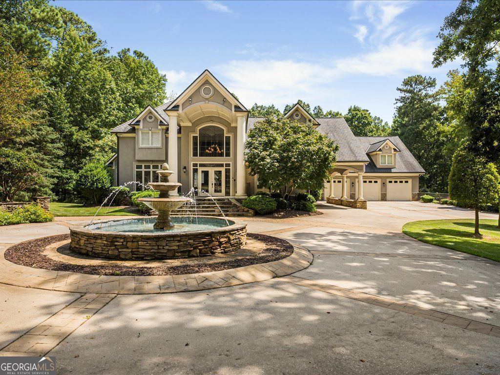 330 N Peachtree PKWY