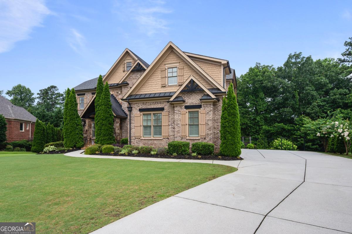 2220 Cambridge Hill CT