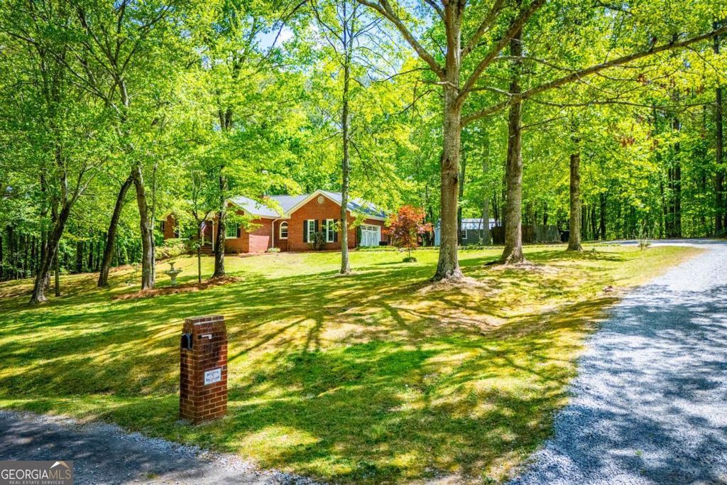 Photo of 87 Garland Dr, Bremen, GA 30110 (MLS # 10736905)