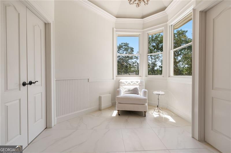 Malone's Pond - Residential